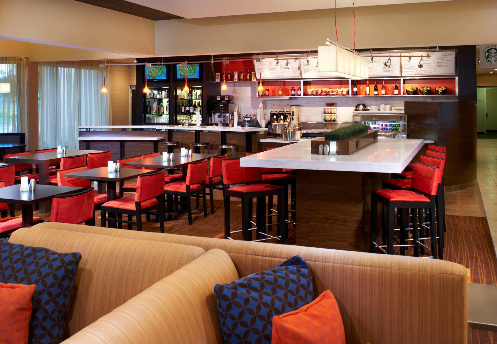 Courtyard by Marriott Minneapolis-St. Paul Airport Mendota Heights Exterior foto